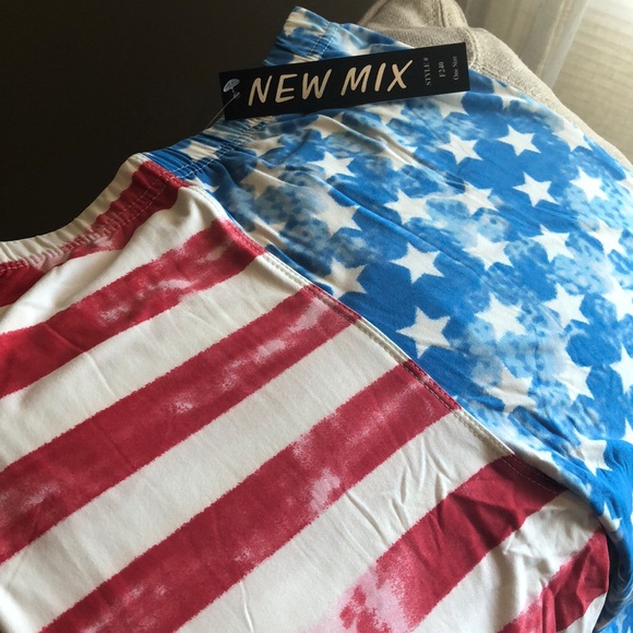 NEW!โ๏ธLAST PAIRโ๏ธ๐บ๐ธ LEGGINGSโค๏ธ - Picture 3 of 3